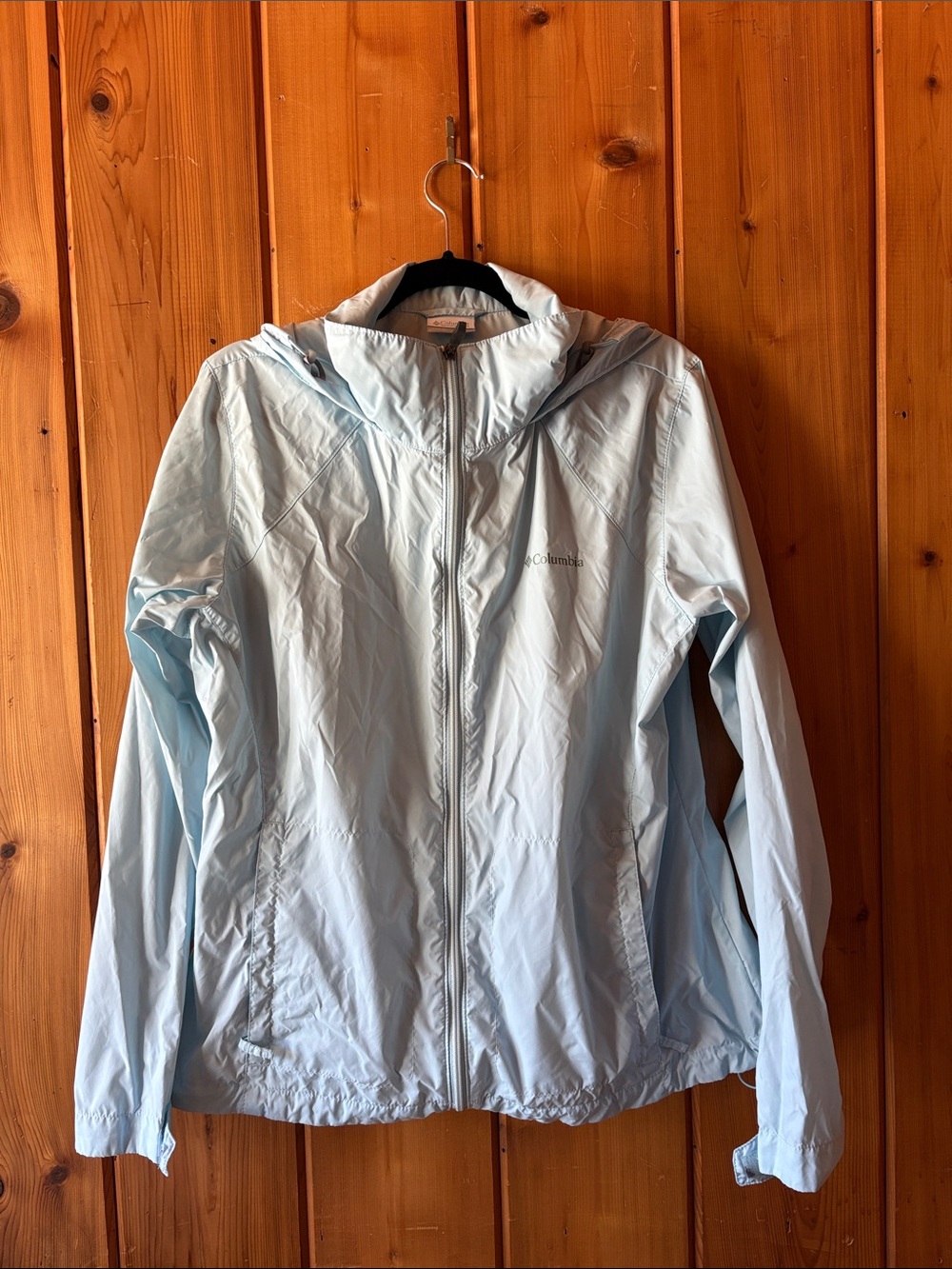 Columbia Women's Pale Blue Hooded Windbreaker